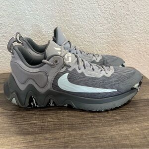 Nike Men's Giannis Gray Athletic Shoes